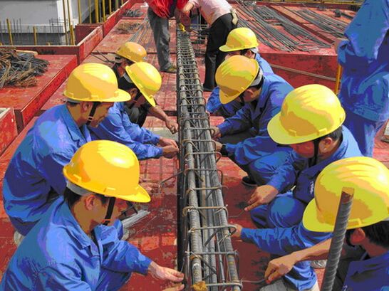 土木工程的大学生就业前景,土木工程专业毕业学生发展得如何