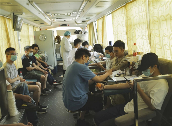 无偿献血十余载,义工协会无偿献血活动