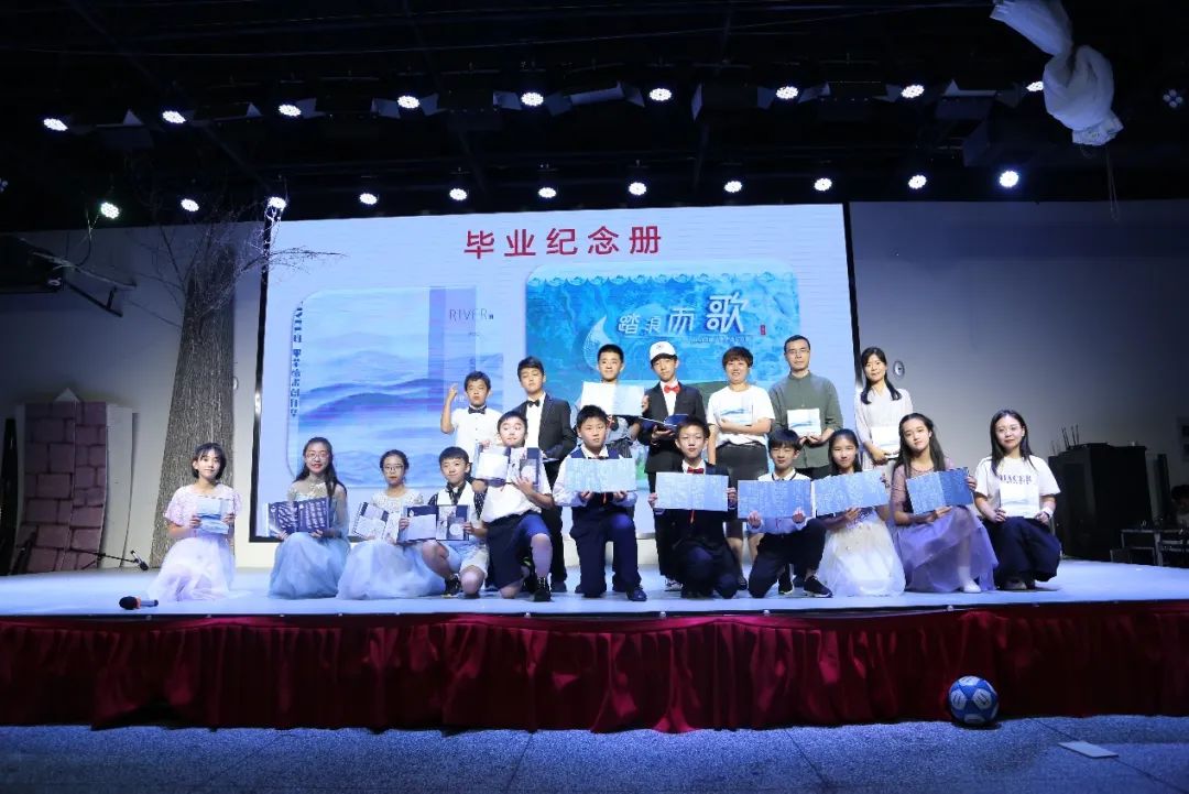 毕业庆典的仪式感,六年级毕业庆典视频