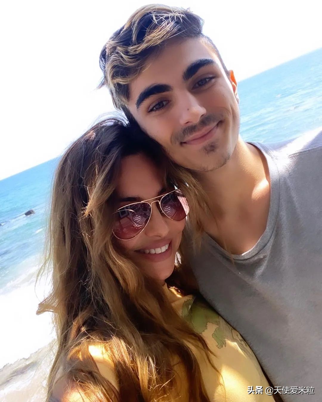 梅根福克斯与继子相处愉快,梅根福克斯为什么和前夫离婚