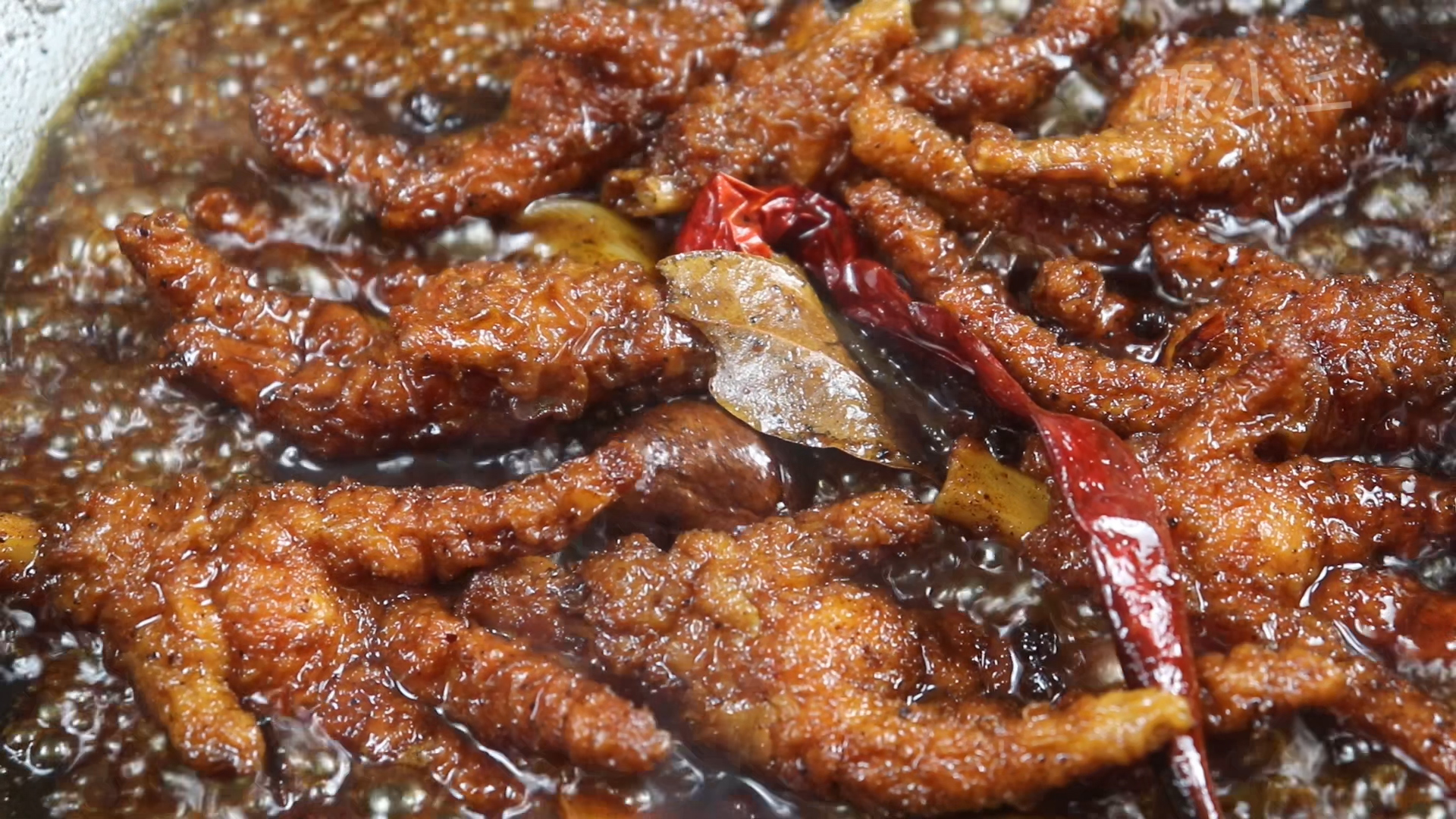 老师傅教你泡椒鸡爪,正宗老太婆鸡爪做法