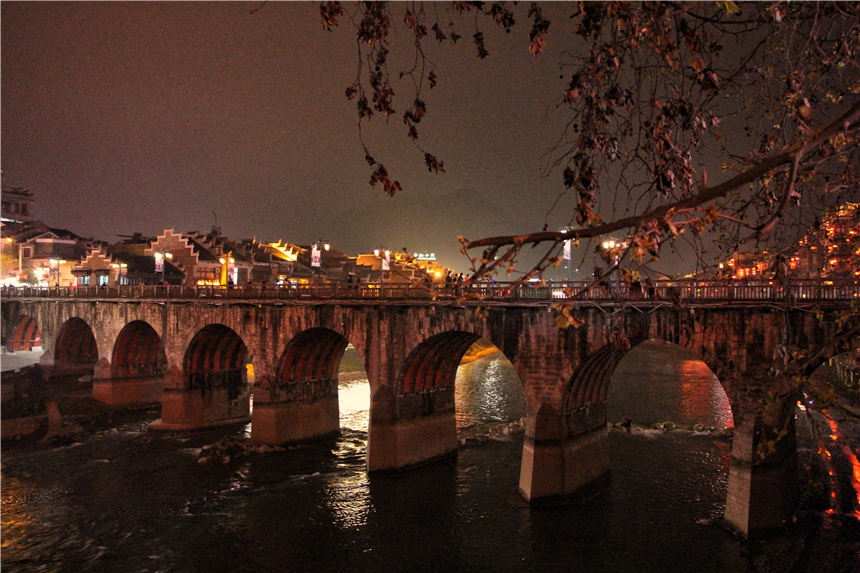 贵州省水上东方威尼斯,贵州边城古镇东方威尼斯