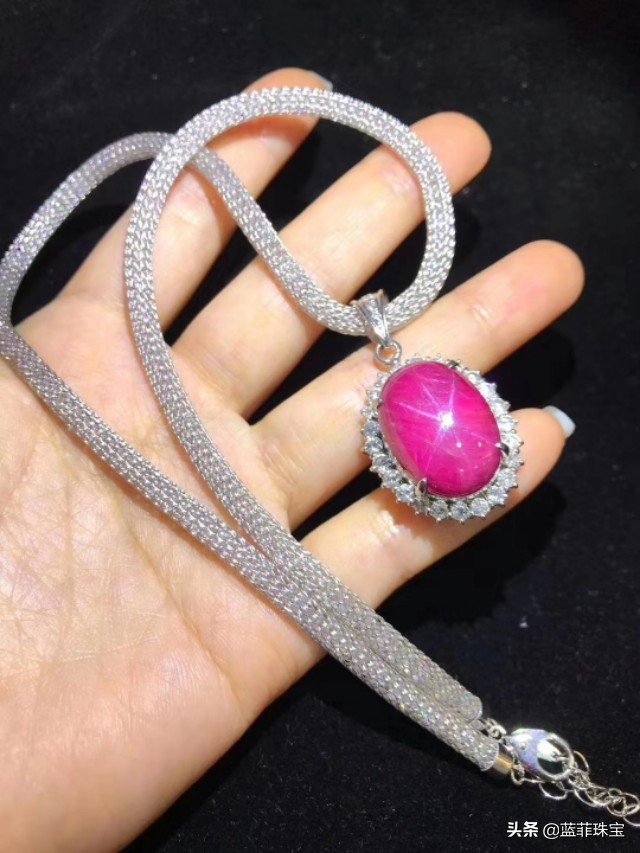 施华洛世奇是不是银饰,施华洛世奇元素水晶是什么