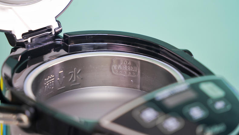 电水壶真的能除氯吗 (美的电热水壶除氯除杂质吗)