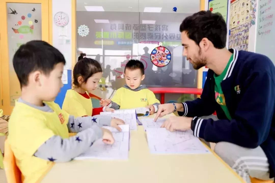 靠谱英语培训机构线上,正规英语培训机构