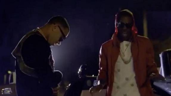 c罗捐300万美金建足球场,c罗投资一个亿到中国