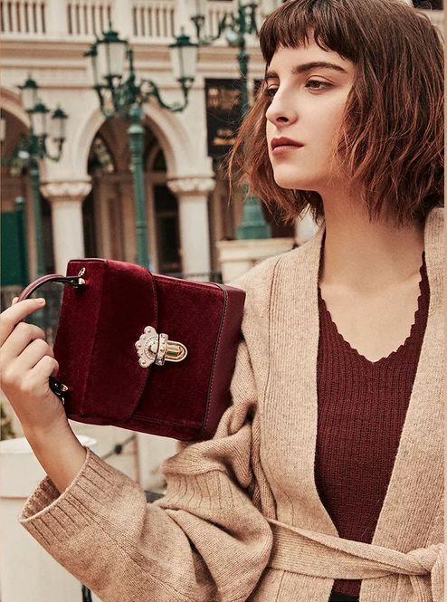 最近最火的几款女包,又轻又好用的女包