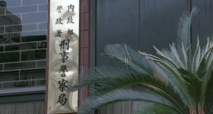 成龙90年代港片,成龙见证了港片的崛起和衰落