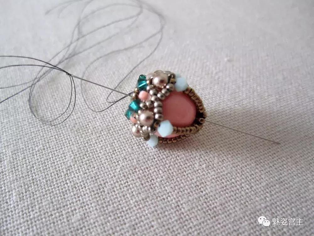 嘉德罗斯耳环怎么做教程,送你一副耳环