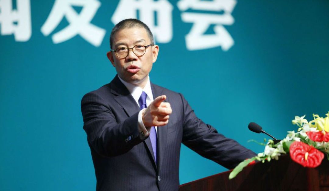 卖水卖成疫苗之王，造福两亿女性的他却是一只“独狼”