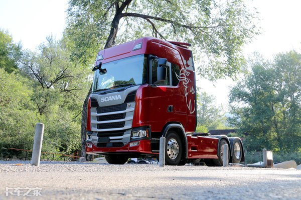 公路之王斯堪尼亚s500,斯堪尼亚s500跑高速视频