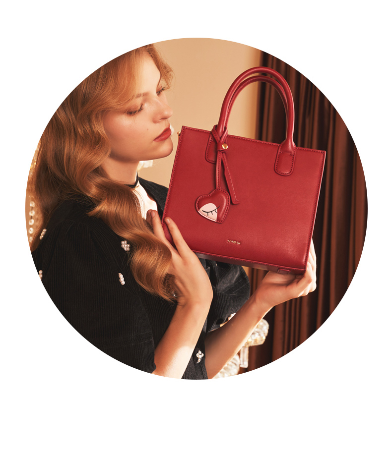 新婚新娘包包推荐,伴娘准备的包包