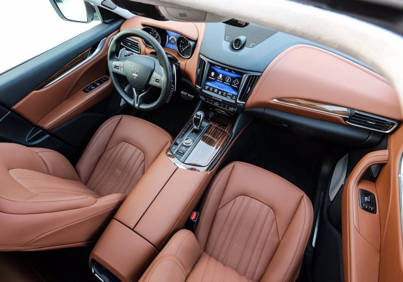 全新玛莎拉蒂levante尺寸,玛莎拉蒂levante豪华suv内饰