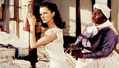 欧洲中世纪胸衣,欧洲中世纪紧身衣