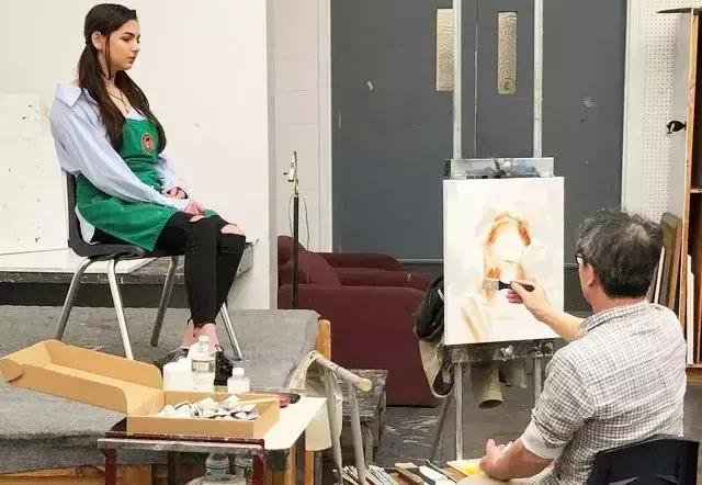 冷军的超写实绘画是造假的?画画40年代的作品都在这了,你来鉴别