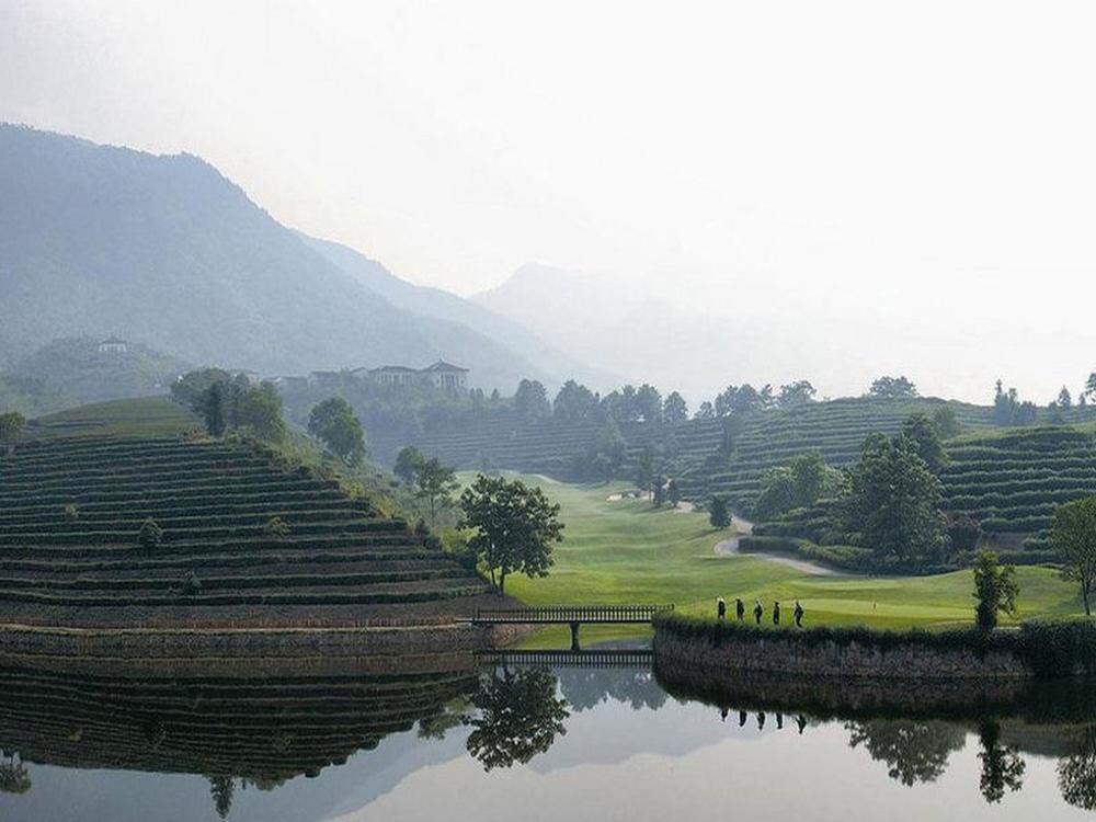 中国十大酒店杭州,杭州奥克斯皇冠假日酒店
