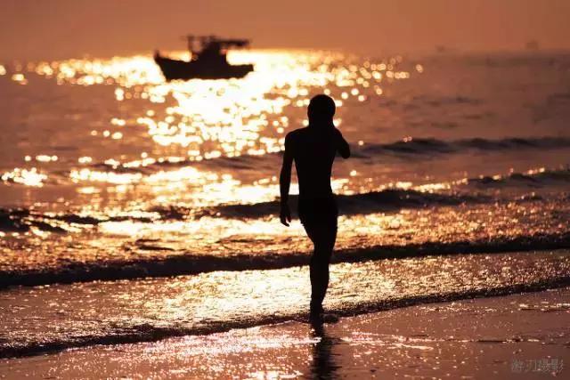 中国海岛最美的海边,中国最美十大海岛哪个最好玩