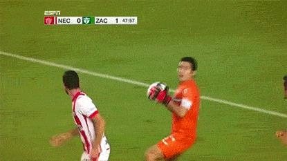 足坛搞笑名场面照片,足坛球星萌娃搞笑瞬间