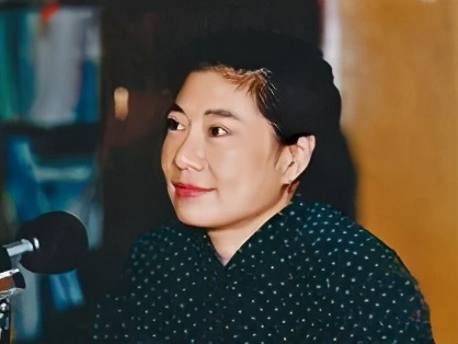 亦舒最后和谁相认,亦舒为啥33年不认儿子