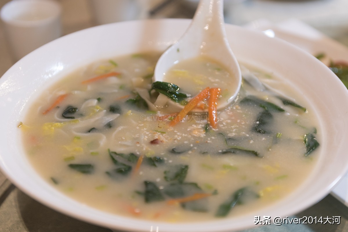 洛阳白云山风景区山顶住宿多少钱,洛阳白云山山上酒店住一晚多少钱