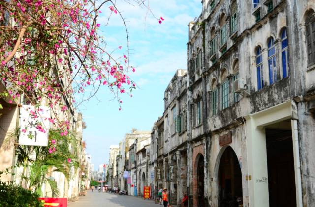 景色不输东南亚,美食百元吃到撑,这座滨海小城冬季正好最迷人