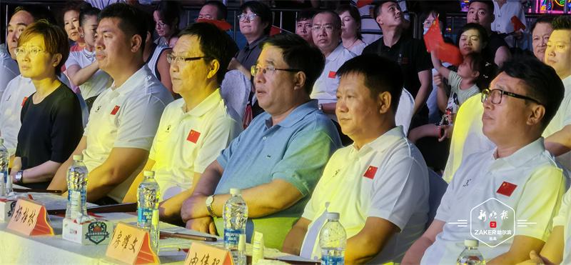 哈尔滨市南岗区学校啦啦操联赛,啦啦操运动员的表演