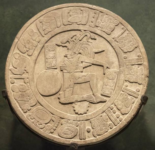 球场上的危险动作,球场上的危险瞬间