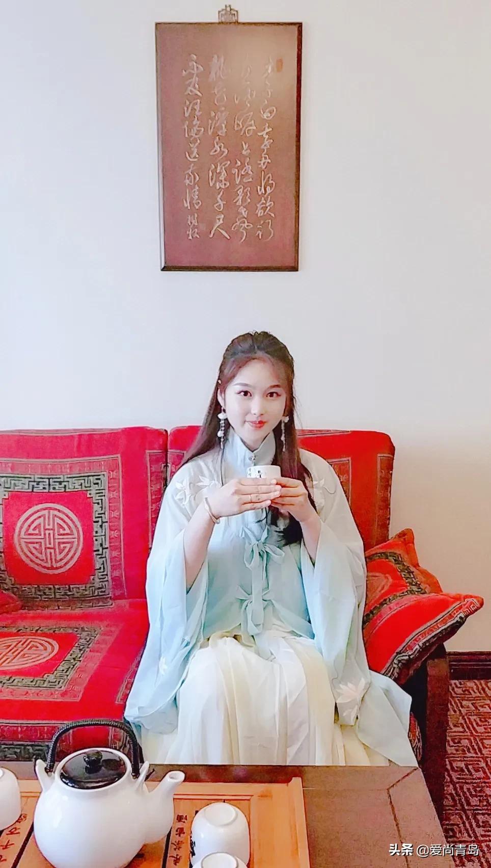 您被“拍了拍”！快来这个新开的“主题换装馆”，体验百变造型