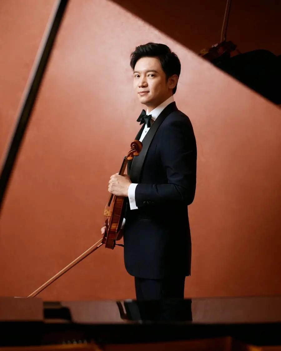 刘霄小提琴精彩片段,青年小提琴演奏家刘霄