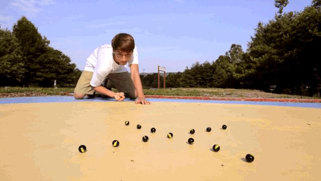 十个弹珠的100种玩法,弹珠积木城堡