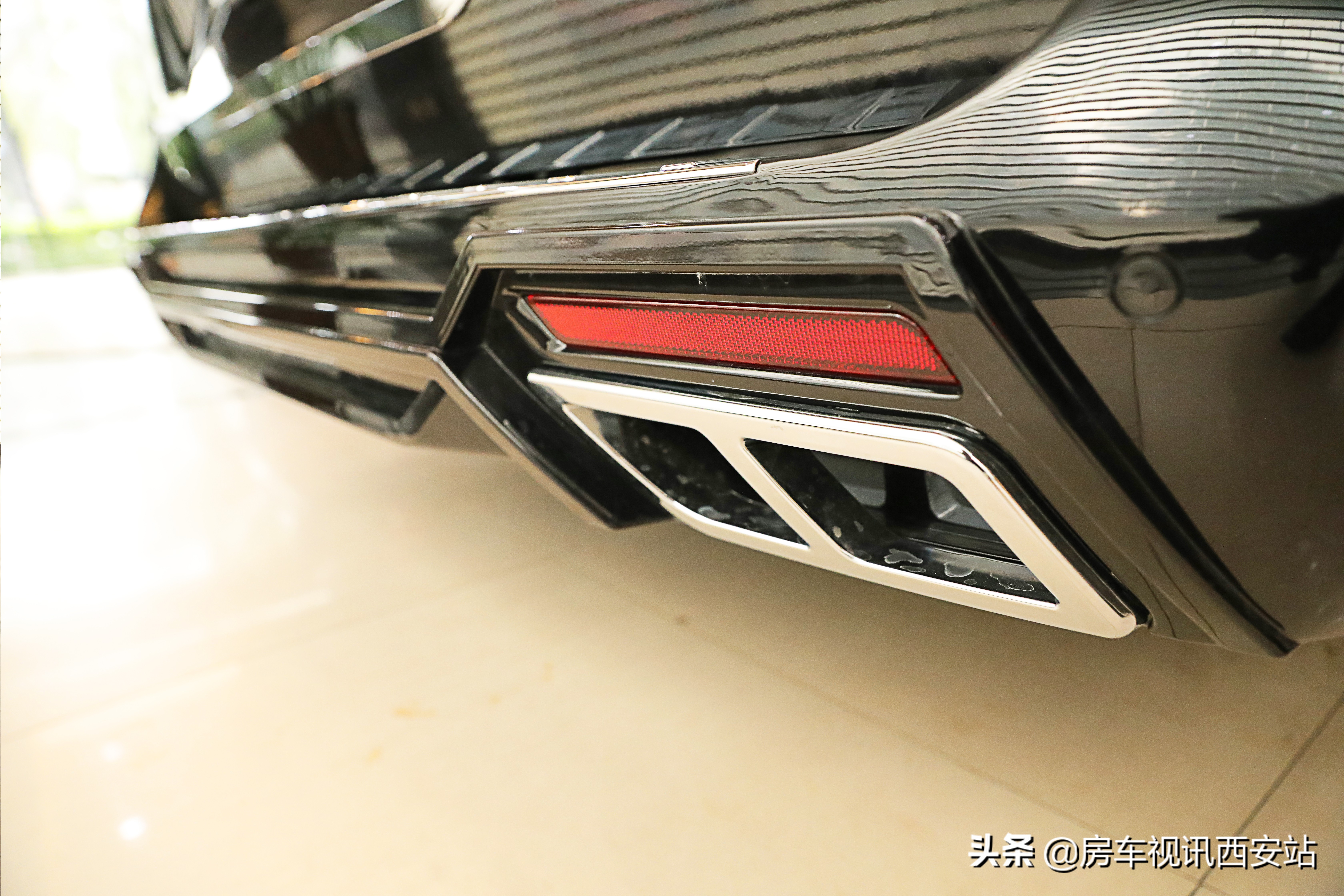 低调老板座驾,威霆最豪华的一款