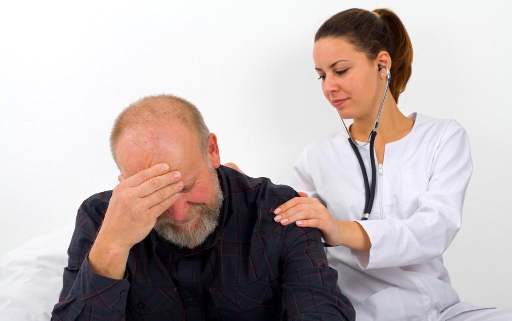 一过性眼前发黑持续几秒,一过性眼前发白