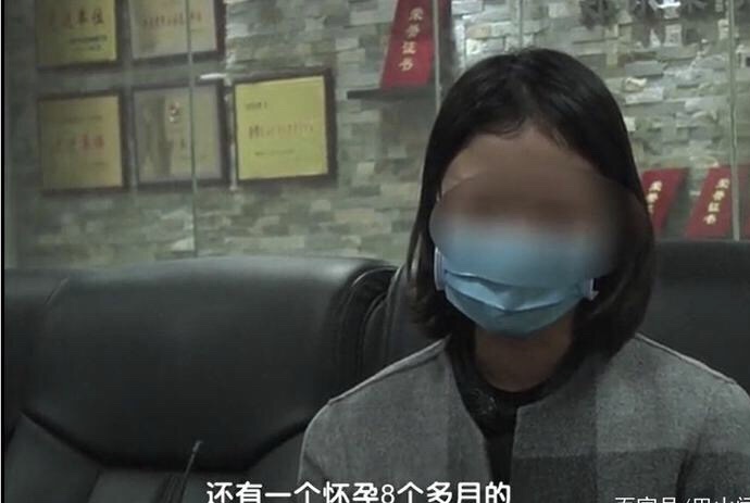 渣男北汽改奔驰骗小姑娘,男子将北汽改成巴博斯