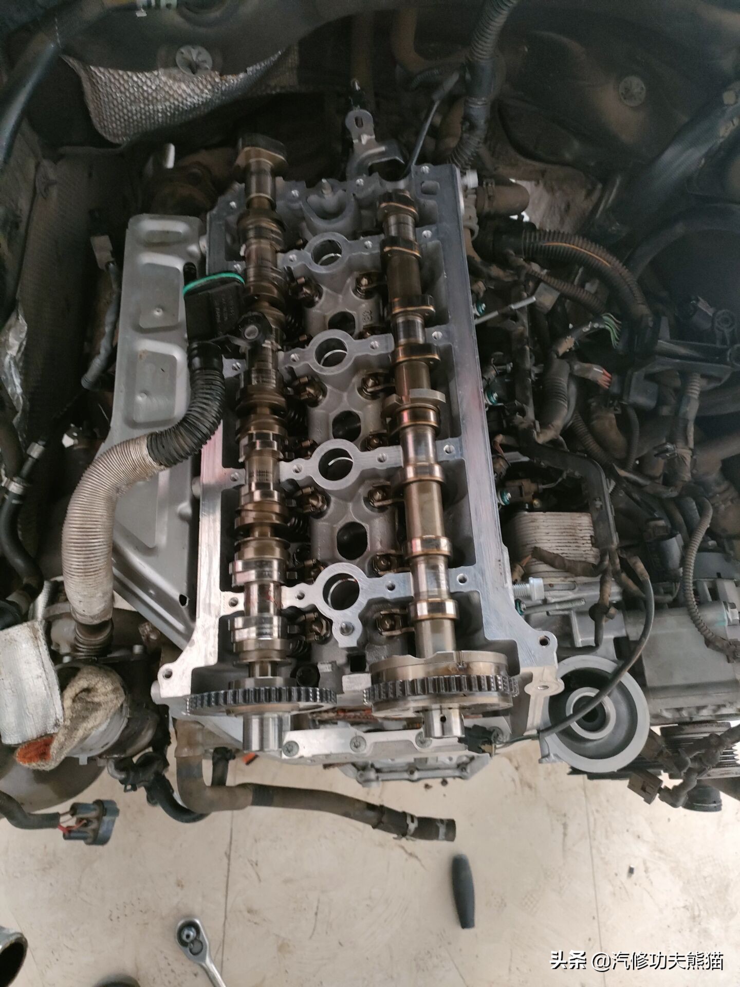 挑战奥迪A6低油耗,2009款奥迪a6l2.0t烧机油严重吗