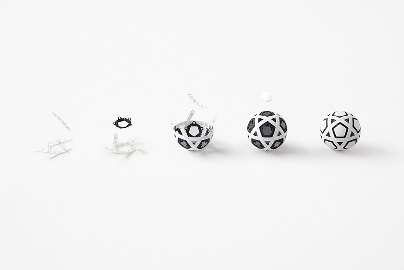 日本足球装备开箱,无需充气的拼装足球