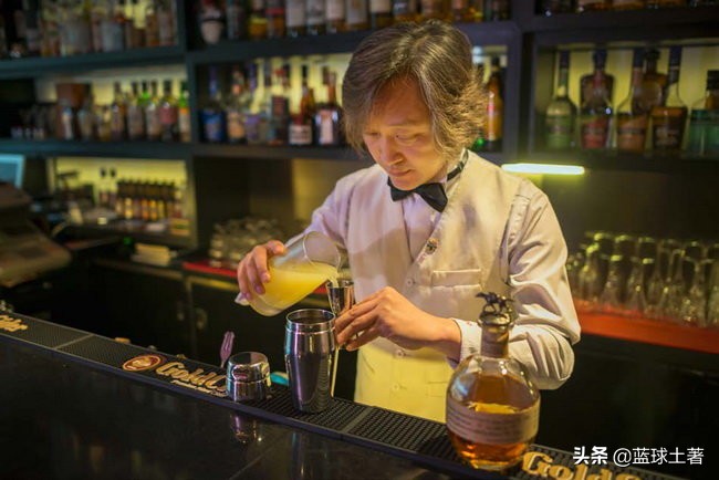 夜生活酒吧探店,夜生活酒吧推荐