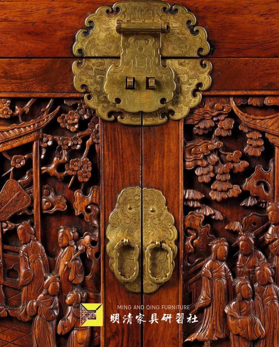 明清家具展厅灯光设计,明清家具铜蝙蝠配饰