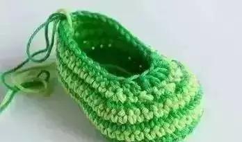 简单婴儿靴子毛线鞋,可爱款钩针宝宝鞋