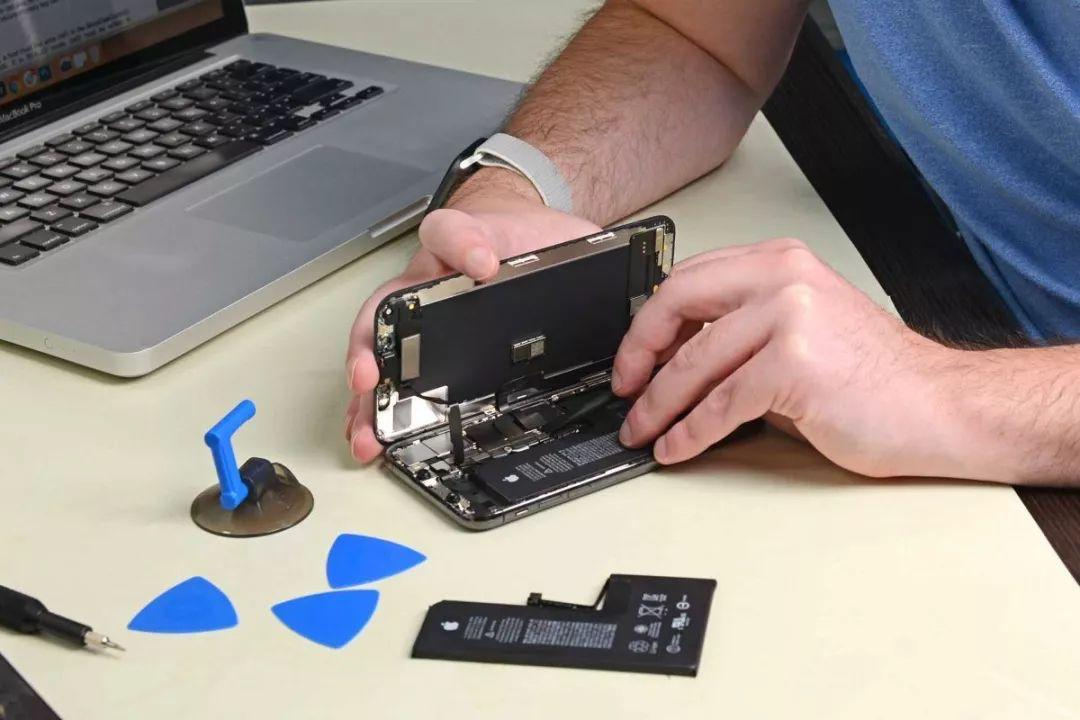 新iphone被曝新颜色,新iphonese抢购