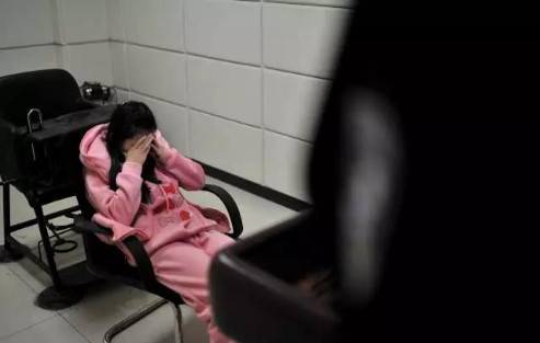 #清风计划#新型*品毒**启示录：「高考前染上毒瘾，我妈喂的」