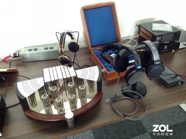 森海塞尔75岁成长经历,森海塞尔一代和75t