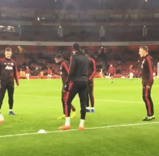 中国足球应遵循客观规律,中国足球新动作