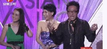 强吻、揩油、扒衣服?刘亦菲、赵丽颖都难逃“咸猪手”