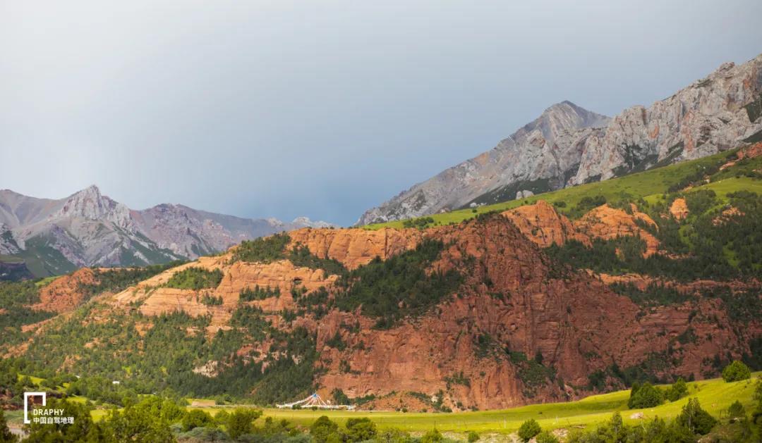 青海发现大规模罕见地貌奇观,青海现七彩流沙奇观