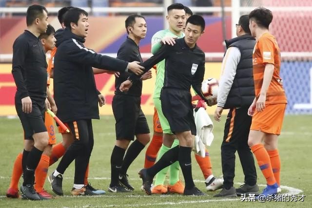 解说员评价中超裁判,名嘴评价山东鲁能