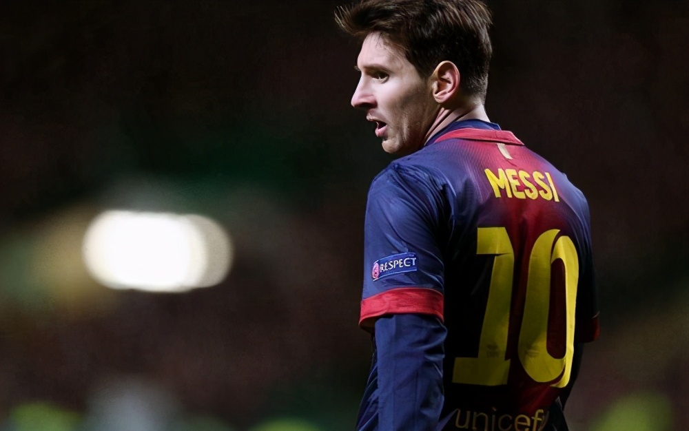 表现好也被喷？梅西陷入国足式尴尬，网络足球流氓同样应被打击