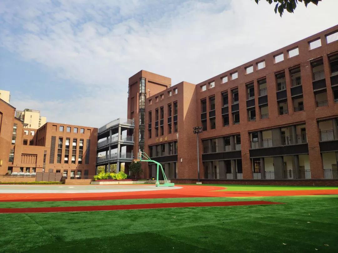 福州格致中学保福校区在哪个位置,福州格致中学保福校区图片大全