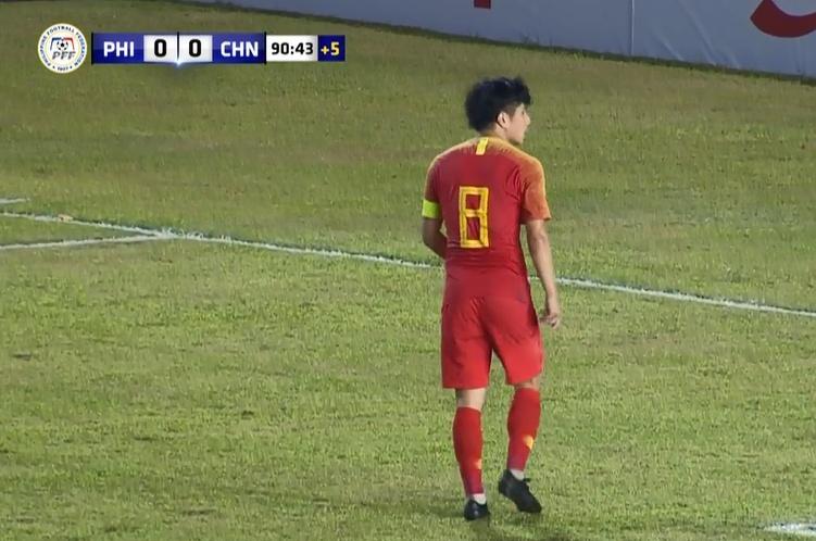 边路传中传不准球员,边路传中失败