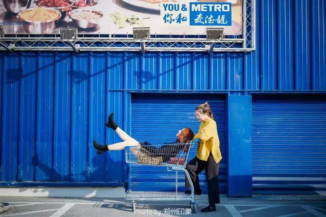 网红打卡地周末好热闹呀,最浪得虚名的网红打卡地