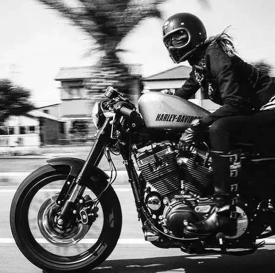 巴黎世家机车包minicity配件,巴黎世家机车包怎么保养